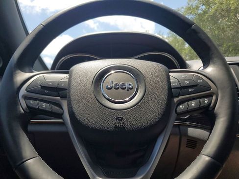Used 2018 Jeep Grand Cherokee High Altitude RWD image 24