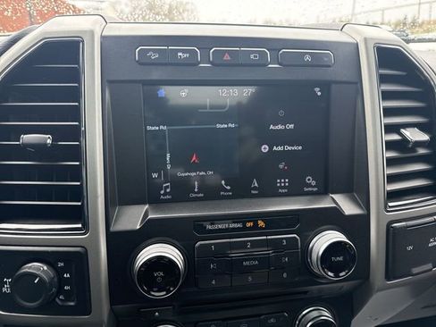 Used 2018 Ford F150 Lariat w/ Equipment Group 502A Luxury image 14