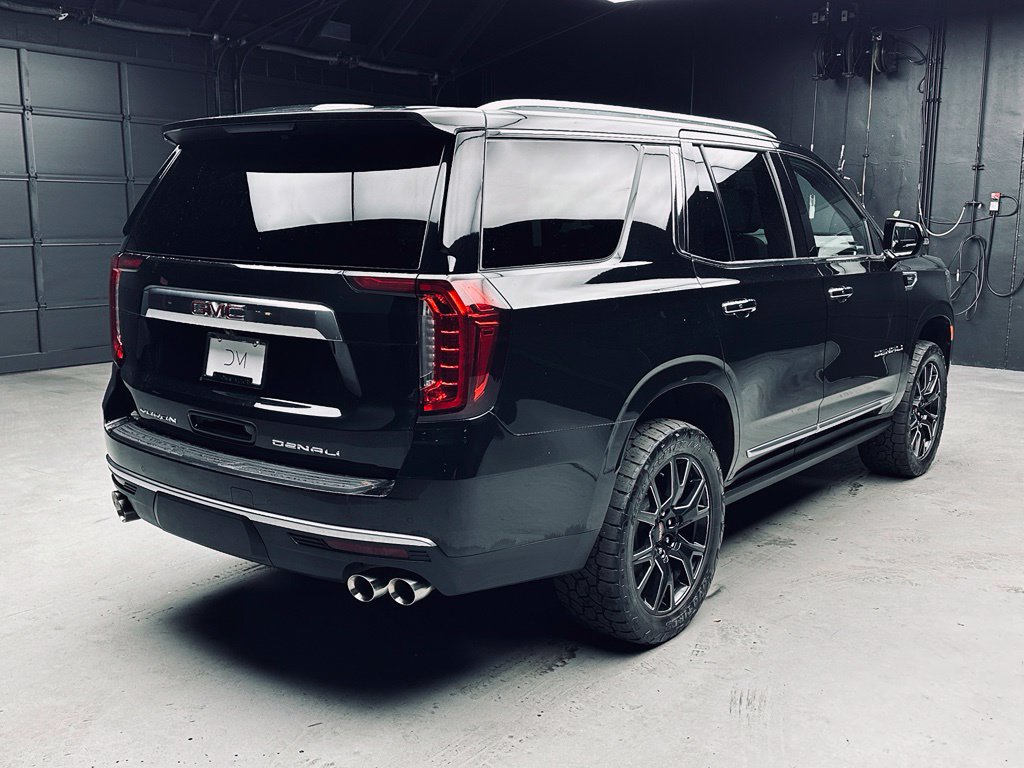 Used 2023 GMC Yukon Denali AWD/4WD image 6