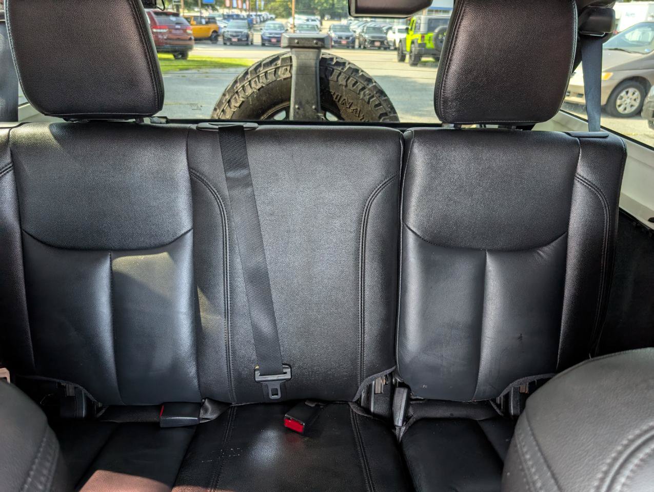 Used 2016 Jeep Wrangler Unlimited Sport w/ Quick Order Package 24S AWD/4WD image 25
