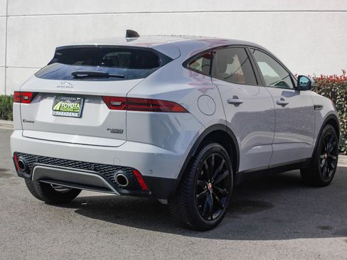 Used 2020 Jaguar E-PACE SE image 6