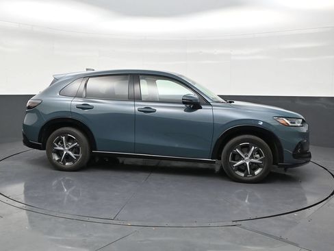 Used 2023 Honda HR-V EX-L image 6