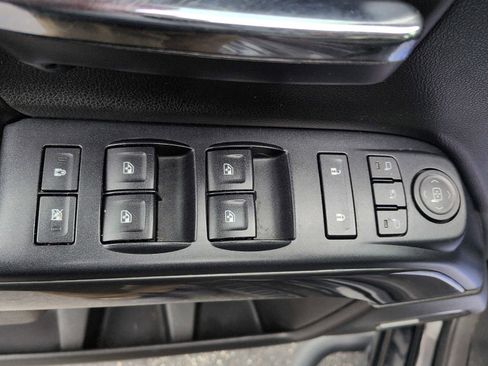 Used 2016 GMC Sierra 1500 SLT w/ All Terrain X Package image 16