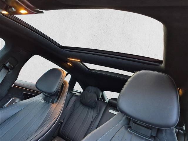 Used 2022 Mercedes-Benz EQS 580 4MATIC Sedan image 14