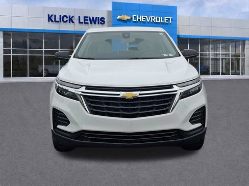 Used 2024 Chevrolet Equinox LS AWD/4WD image 2