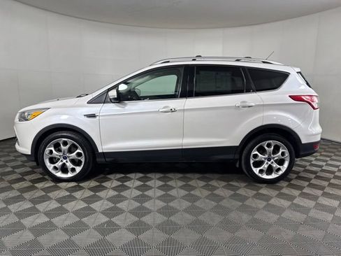 Used 2016 Ford Escape Titanium w/ Equipment Group 301A AWD/4WD image 7