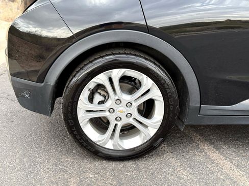 Used 2019 Chevrolet Bolt LT image 31