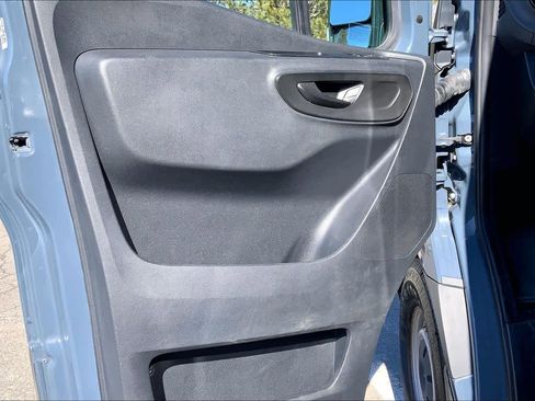Used 2019 Mercedes-Benz Sprinter 170 image 22
