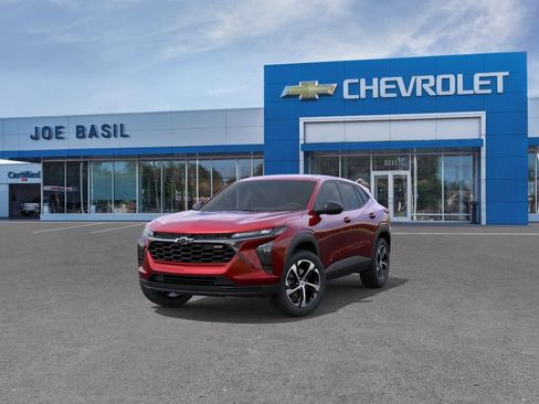 New 2026 Chevrolet Trax RS FWD image 8
