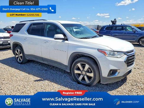 Used 2019 Chevrolet Traverse LT w/ LT Premium Package FWD image 5