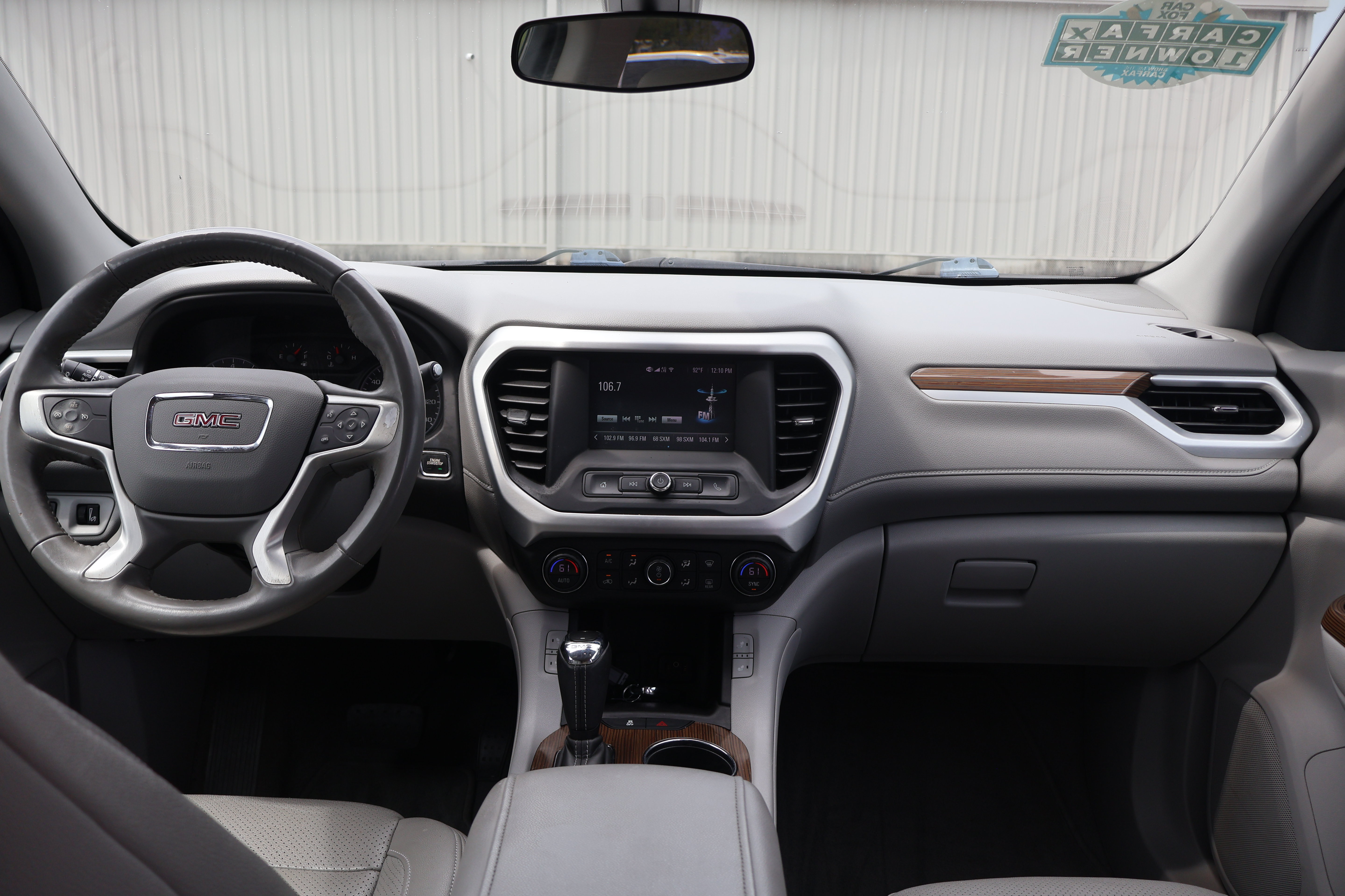 Used 2019 GMC Acadia SLE FWD image 12