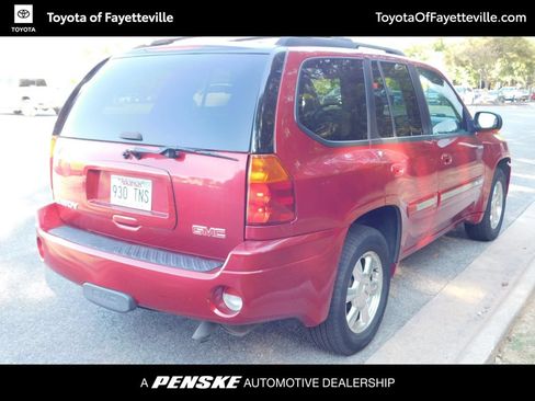 Used 2005 GMC Envoy SLT AWD/4WD image 4