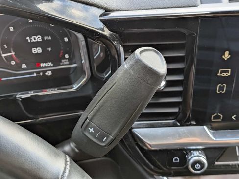 Used 2025 GMC Sierra 1500 SLT RWD image 25