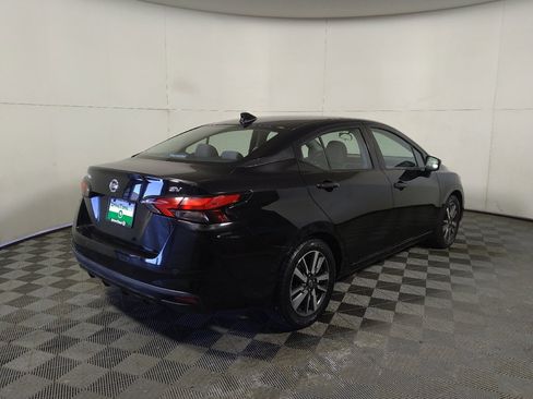 Used 2021 Nissan Versa SV FWD image 10