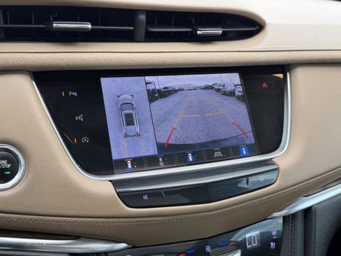 Used 2022 Cadillac XT5 Sportv w/ Platinum Package AWD/4WD image 21