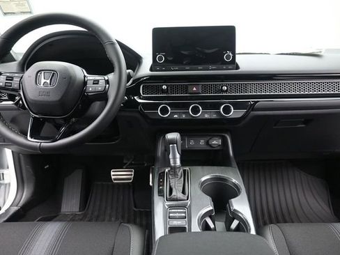 New 2026 Honda Civic Sport image 16