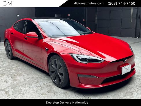 Used 2022 Tesla Model S Standard Range image 9