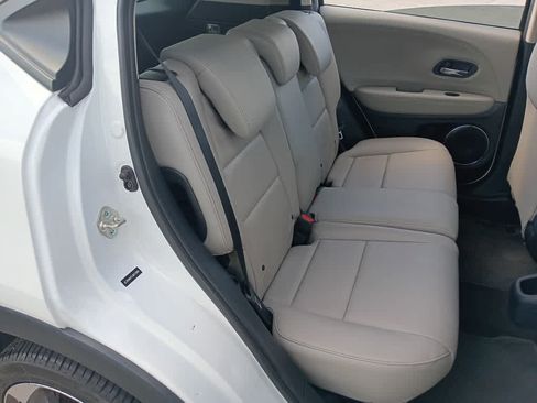 Used 2018 Honda HR-V EX-L image 13