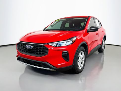 Used 2024 Ford Escape Active image 10