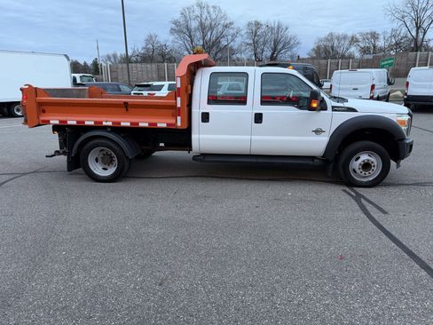 Used 2016 Ford F550 2WD Crew Cab Super Duty image 6