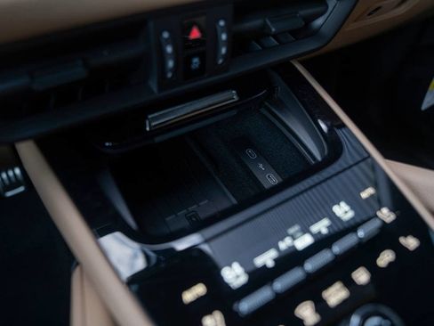 New 2026 Porsche Cayenne S AWD/4WD image 22