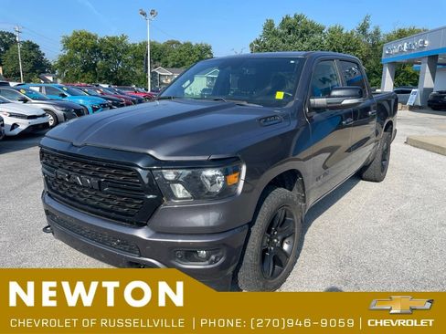 Used 2022 RAM 1500 Big Horn AWD/4WD image 3