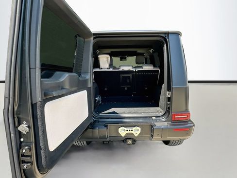 Used 2024 Mercedes-Benz G 550 image 28