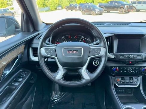 Used 2021 GMC Terrain SLE w/ Driver Convenience Package FWD image 16