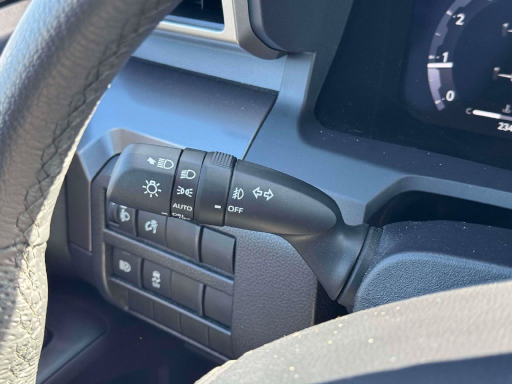 Used 2026 Toyota Tacoma TRD Off-Road AWD/4WD image 21
