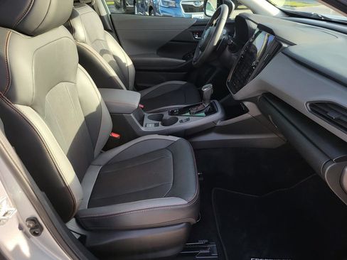 Used 2024 Subaru Crosstrek 2.5i Limited AWD/4WD image 18