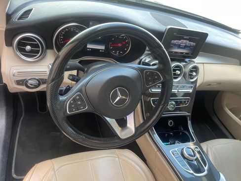Used 2017 Mercedes-Benz C 300 4MATIC Sedan image 25