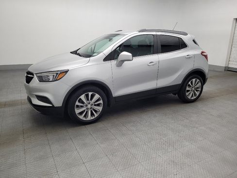 Used 2020 Buick Encore Preferred w/ Safety Package image 2