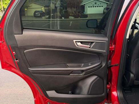 Used 2024 Ford Edge SEL w/ Convenience Package AWD/4WD image 21