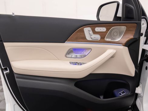 New 2026 Mercedes-Benz GLS 450 GLS 450 image 14