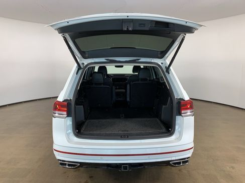 Used 2021 Volkswagen Atlas SEL R-Line image 12