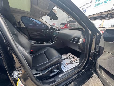 Used 2019 Jaguar XE 25t 4dr Sedan image 20