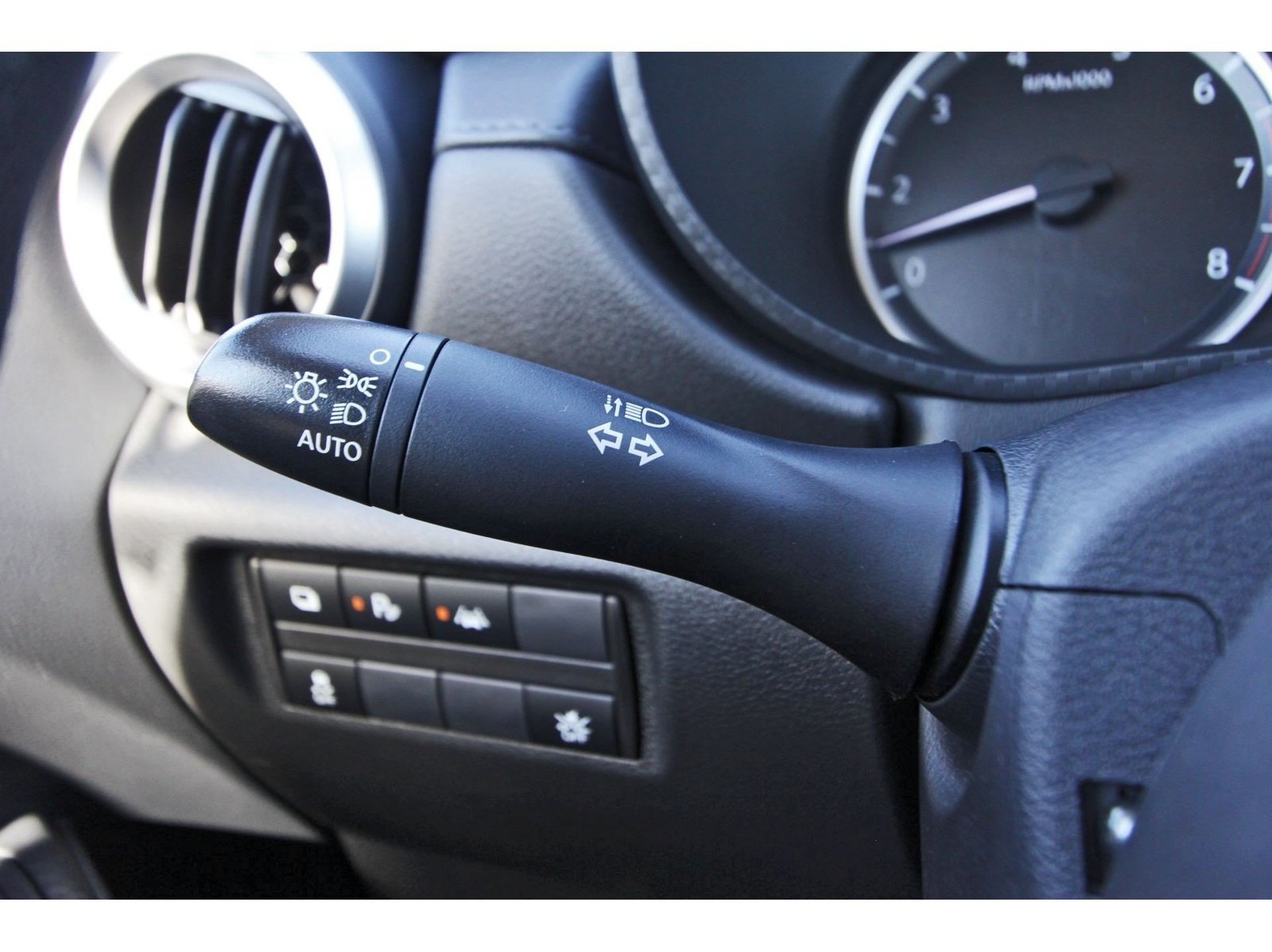 Certified 2025 Nissan Versa S w/ Trunk Package FWD image 21