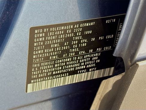 Used 2018 Volkswagen Tiguan Limited w/ Premium Package image 27