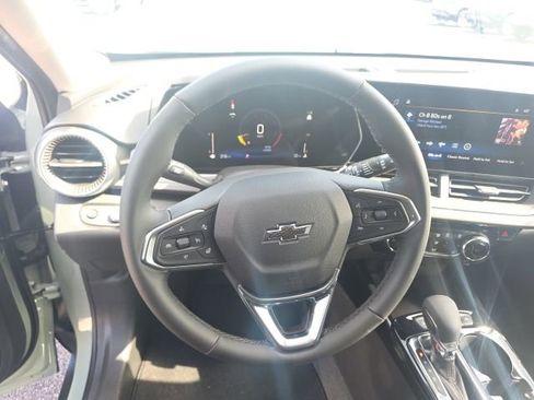 New 2026 Chevrolet Trax ACTIV w/ Driver Confidence Package FWD image 17