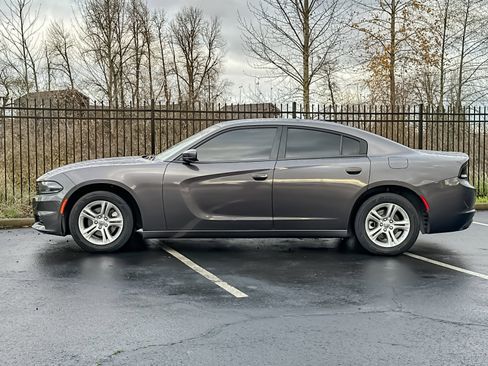 Used 2022 Dodge Charger SXT image 7