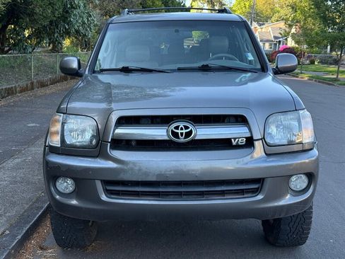 Used 2006 Toyota Sequoia Limited image 4