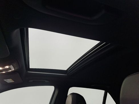 Used 2024 Mercedes-Benz GLE 350 4MATIC image 15