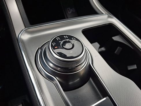 Certified 2022 Ford Edge SEL w/ Convenience Package image 15