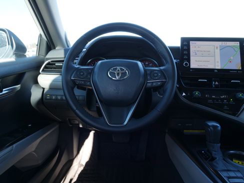 Used 2021 Toyota Camry XSE w/ Navigation Package image 21