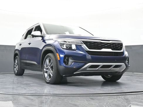 Used 2023 Kia Seltos S image 54