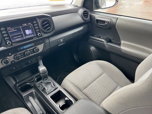 Used 2023 Toyota Tacoma SR image 21