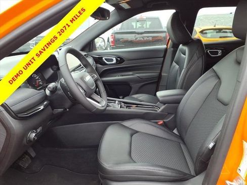 New 2026 Jeep Compass Latitude AWD/4WD image 14