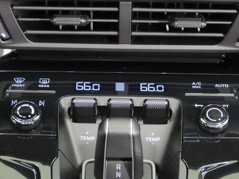 Certified 2025 Porsche 911 Carrera 4 GTS AWD/4WD image 27