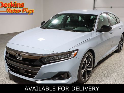 Used 2022 Honda Accord Sport image 1