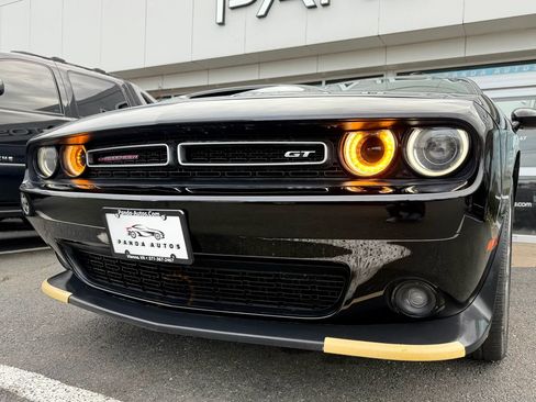Used 2022 Dodge Challenger GT AWD/4WD image 31
